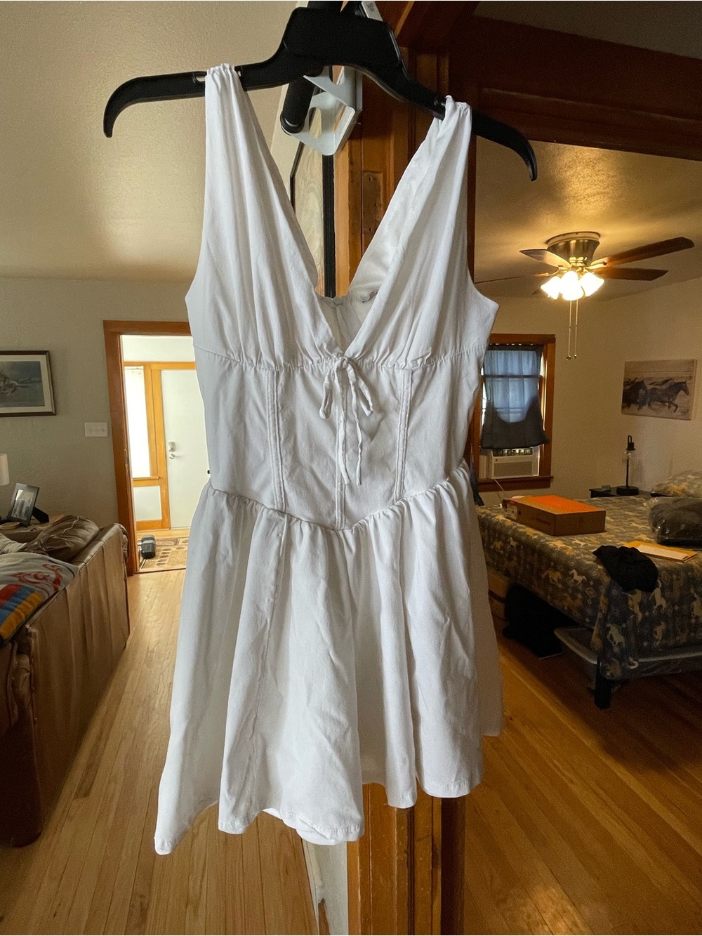 Ava & Aiden White Sleeveless V-Neck Mini Dress